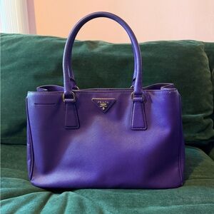 Saffiano Leather Galleria Tote Prada Purple Item#: PRA1114104